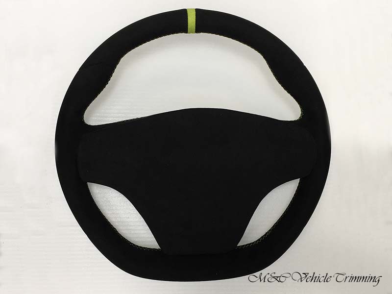 Holden VF Commodore 2015 steering wheel